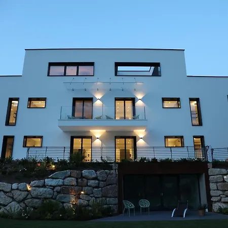 Midum Family Balcony Apartment *