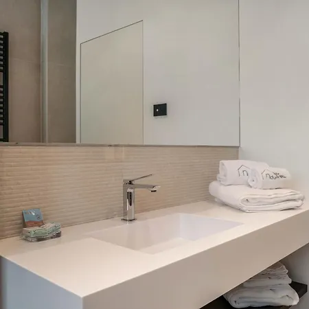 Midum Family Balcony *