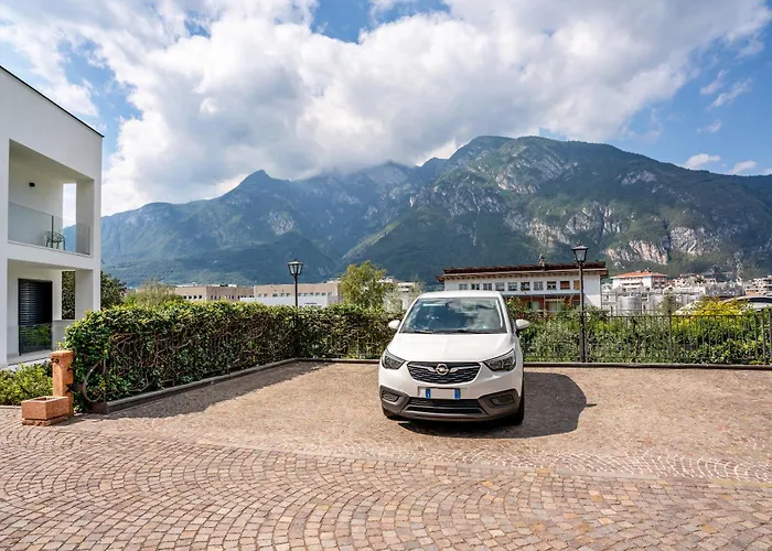 Midum Family Balcony *