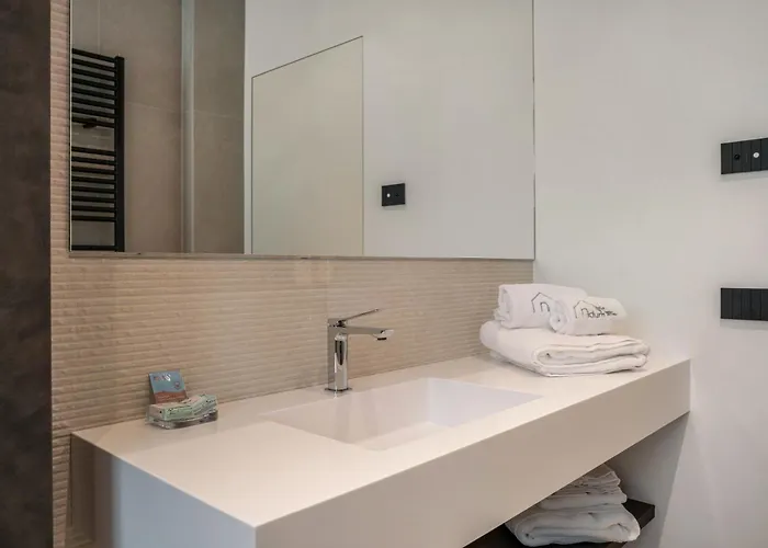 Midum Family Balcony *